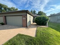 Building Photo - Italian Estates Property Management