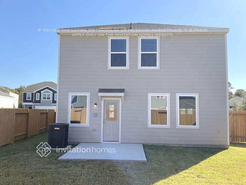 Building Photo - 8119 Sunberry Shadow Dr