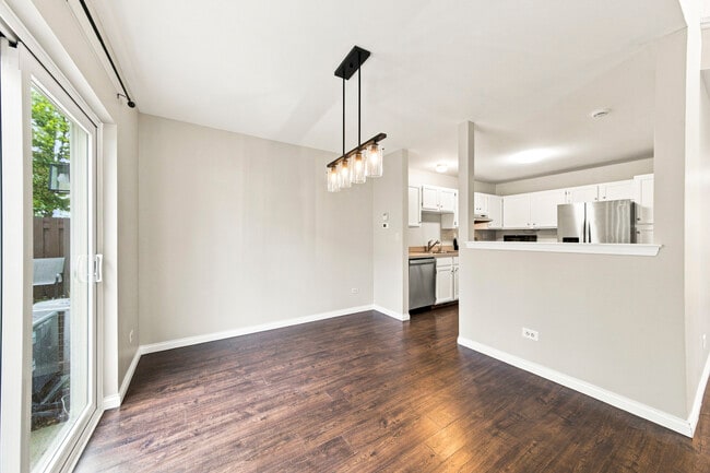 Building Photo - 24 Cedar Grove Ct