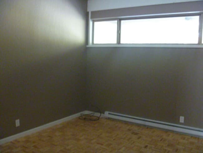 Building Photo - 1 Bedroom in Toepa