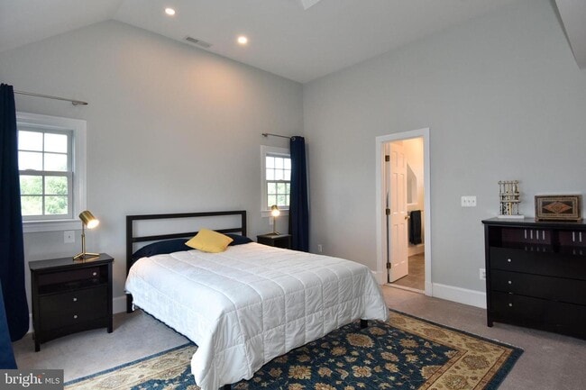 Building Photo - Discover exceptional comfort and timeless style in this beautifully updated single family residen...