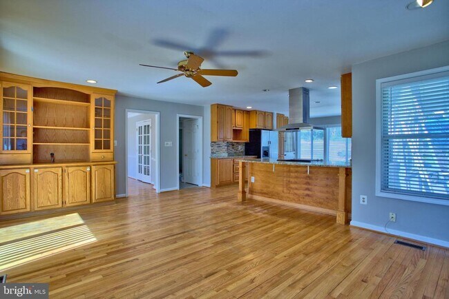 Building Photo - 1209 Merton Trail