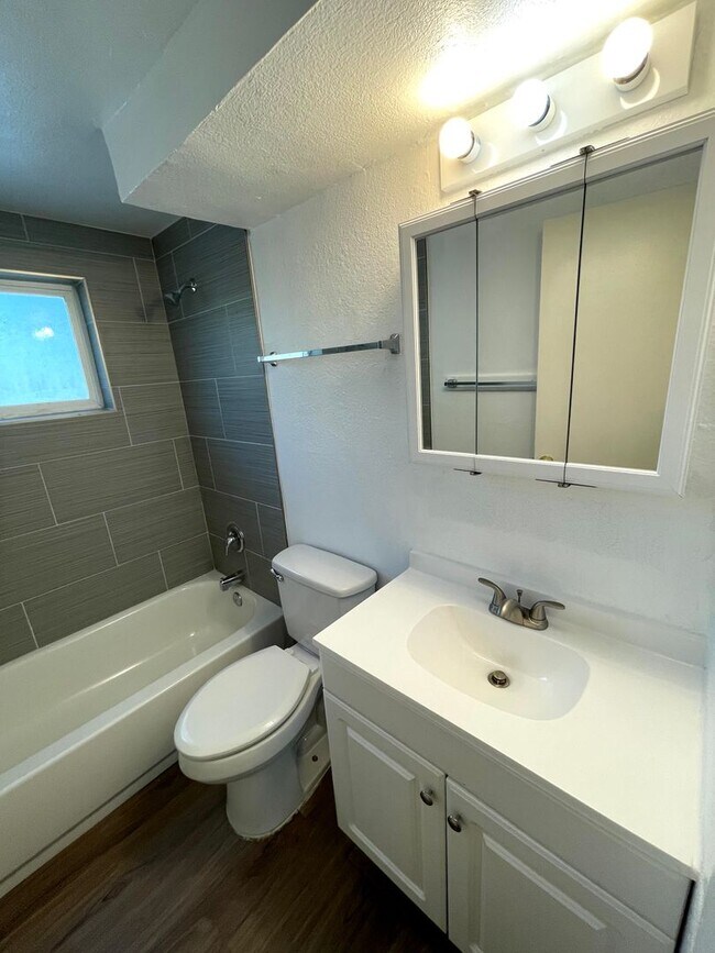 Building Photo - 8262 W 3500 S
