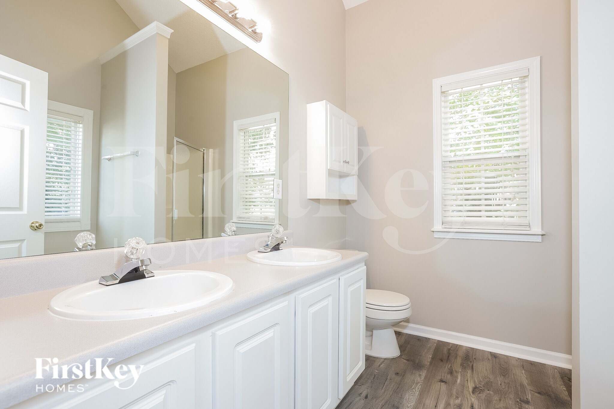 Building Photo - 239 James Allen Pl