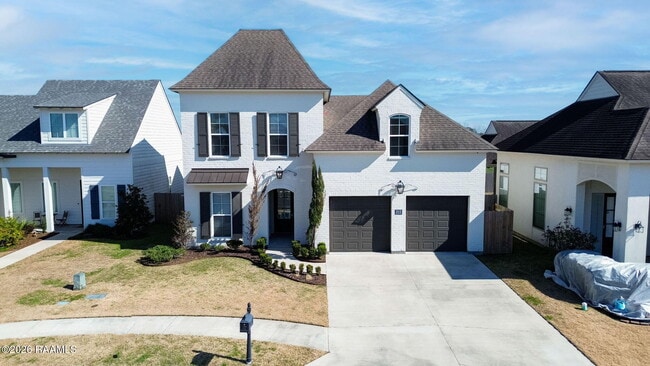 Building Photo - 315 San Marcos Dr