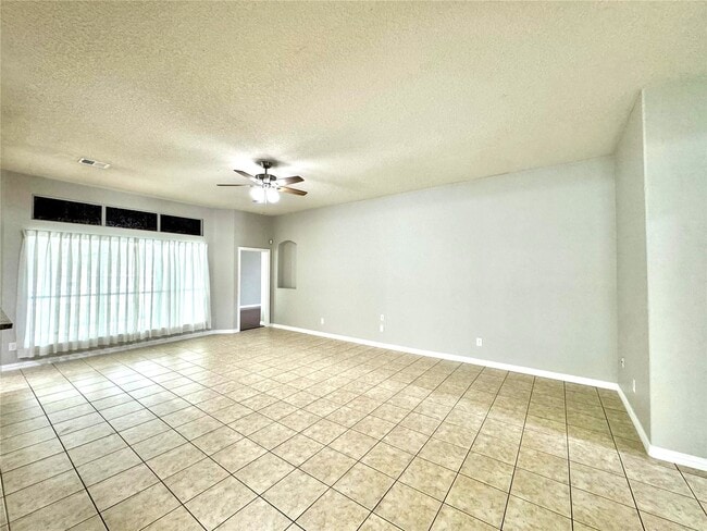 Building Photo - 5706 Painted Trail Dr