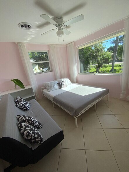 Bedroom with great huge windows - 2440 Manasota Beach Rd