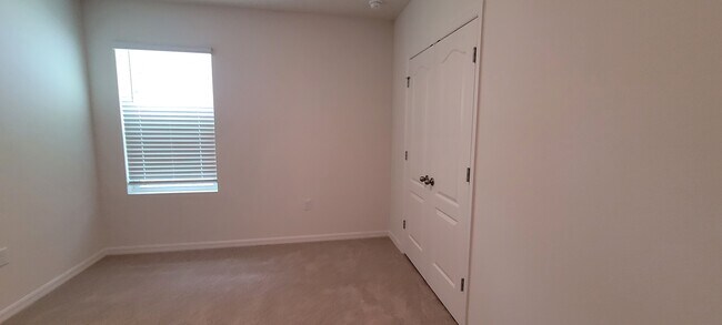 Building Photo - 316 Pelham Park Dr