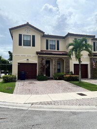 Building Photo - 16330 SW 71st Terrace