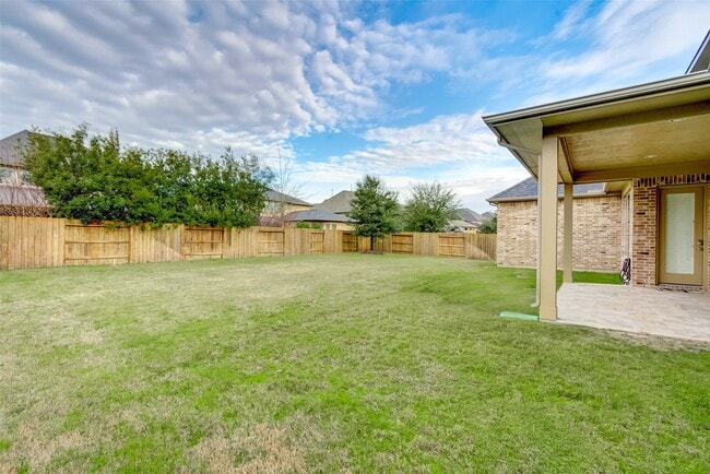 Building Photo - 10307 Latta Creek Dr