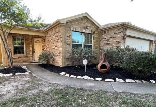 Building Photo - 2851 Sandberry Dr