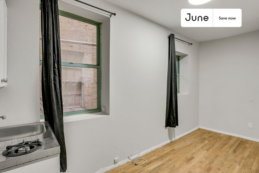 Building Photo - 248 W 64th St