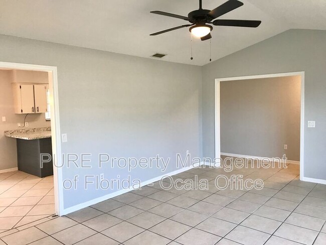 Building Photo - 24 Dogwood Dr Ct