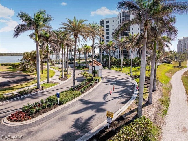 Building Photo - 4141 Bay Beach Ln