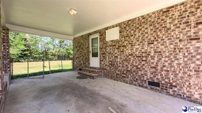 Building Photo - 1109 E Macree Terrace