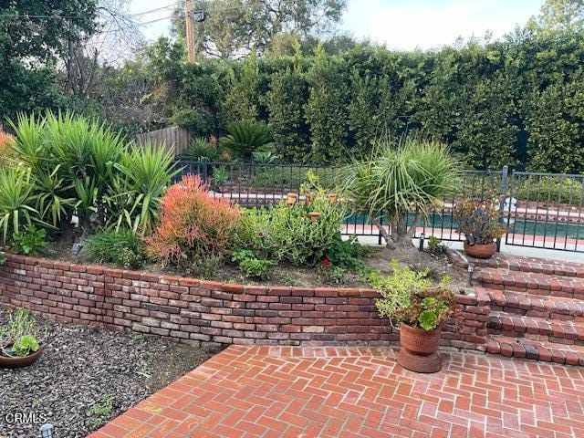 Building Photo - 1943 Tondolea Ln