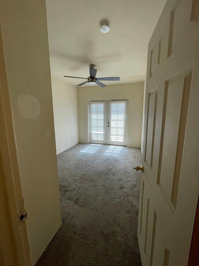 Building Photo - 5071 55th St