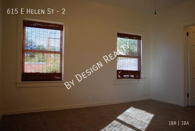 Building Photo - ALL UTILITIES INCLUDED - Updated Historic 1929 1 Bed 1 Bath Attached Bungalow