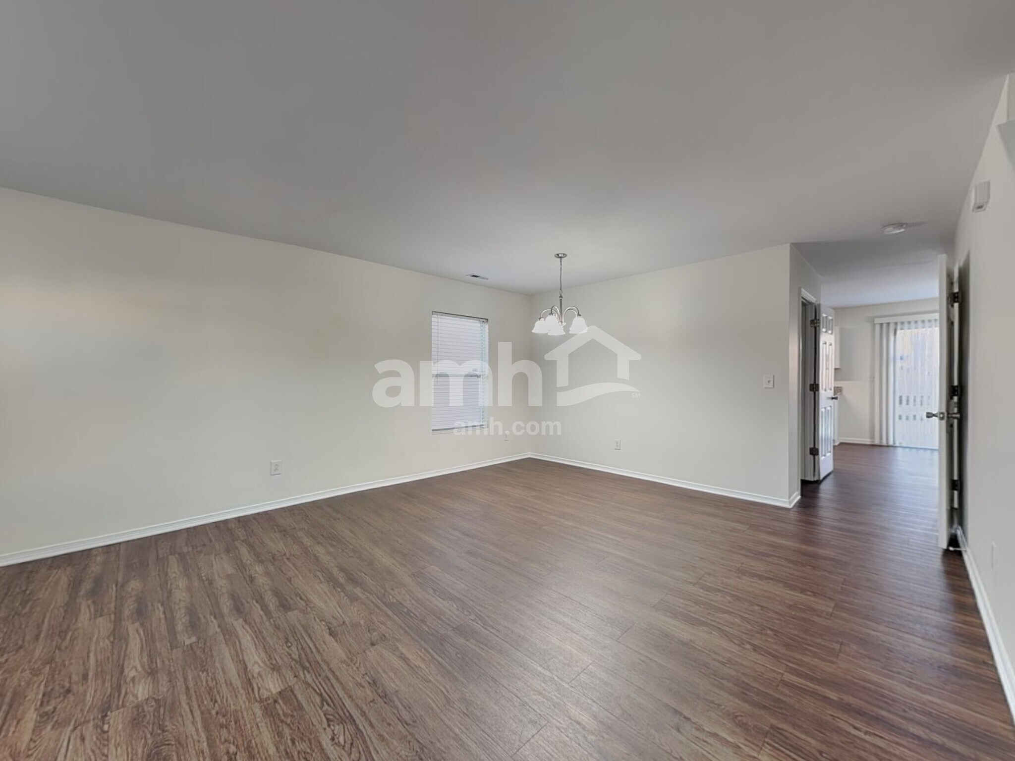 Building Photo - 8443 Redding Glen Ave