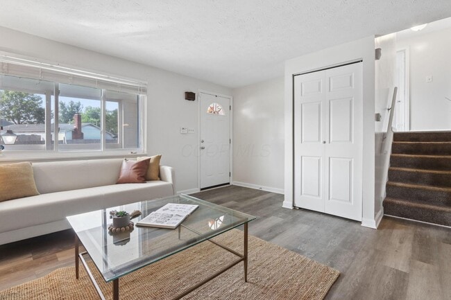 Building Photo - 5014 Norcrest Dr