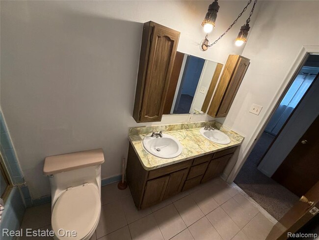 Building Photo - 29449 Everett St