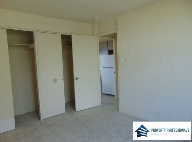 Building Photo - Pending Applications