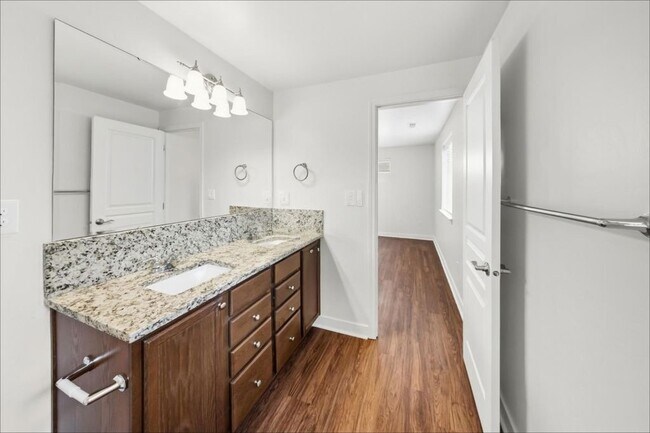 Building Photo - 2212 Aries Dr