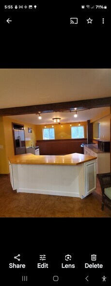 Building Photo - 87 Philbrick Hill Rd