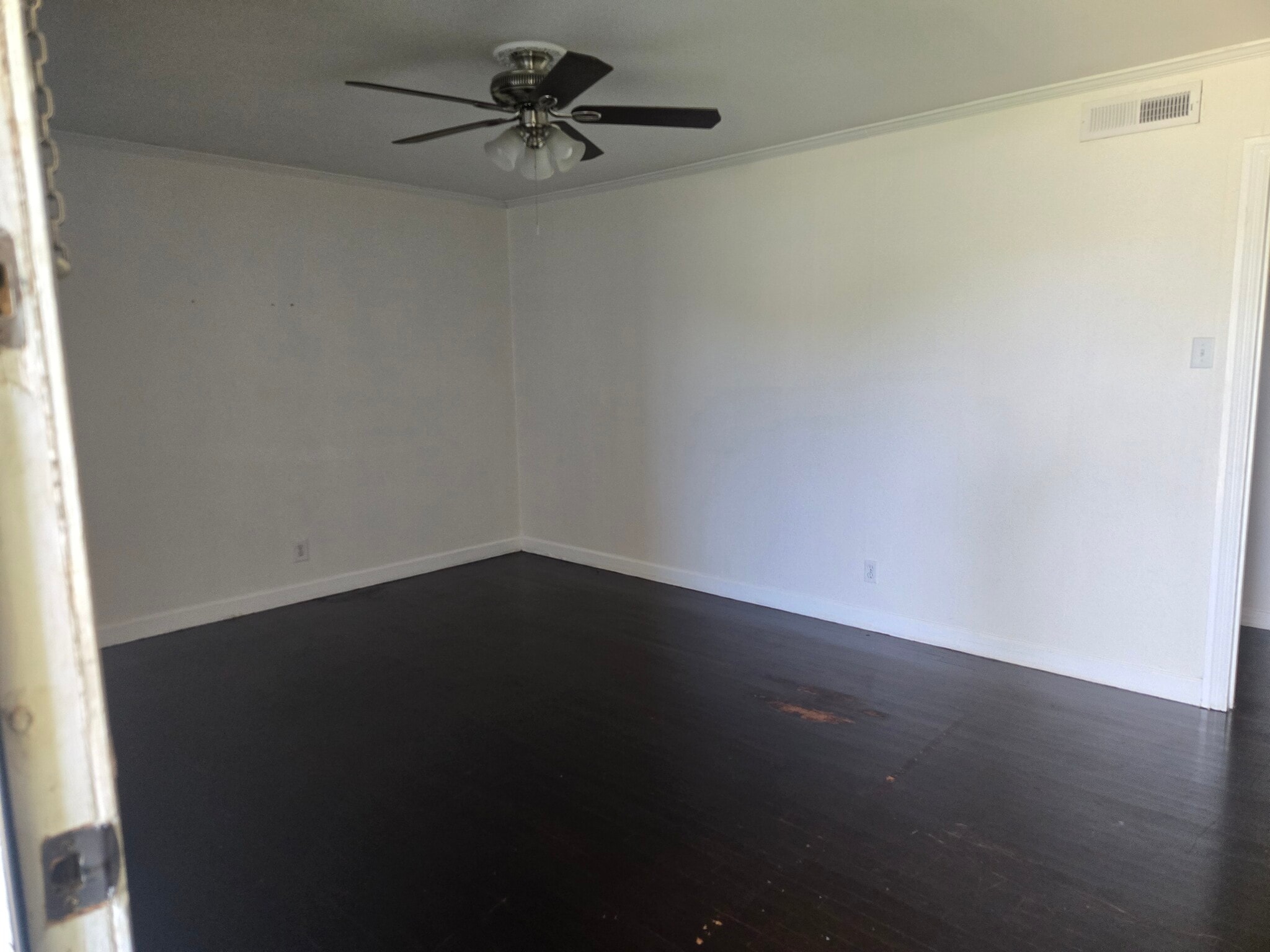 Living area from front door - 2863 Colorado Ave