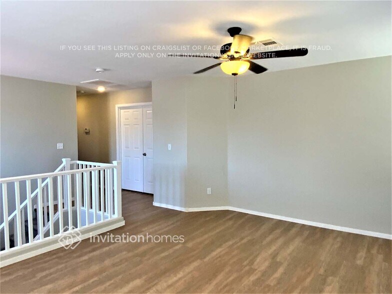 Building Photo - 2992 Scenic Valley Way