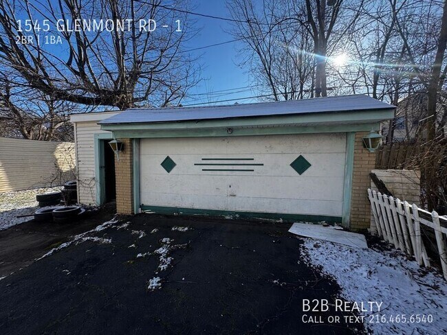 Building Photo - 1545 Glenmont Rd