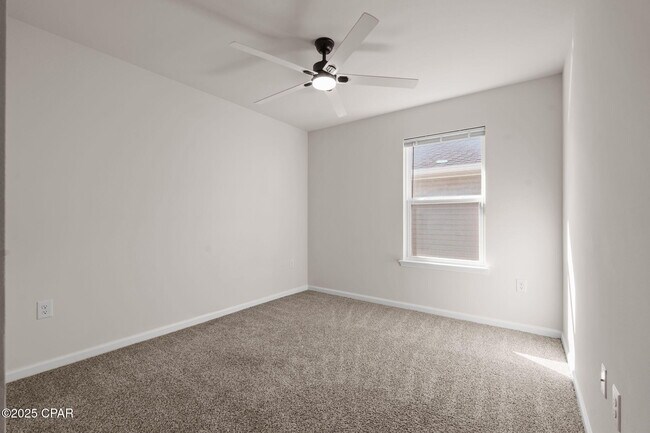 Building Photo - 5132 Rivergrass Dr