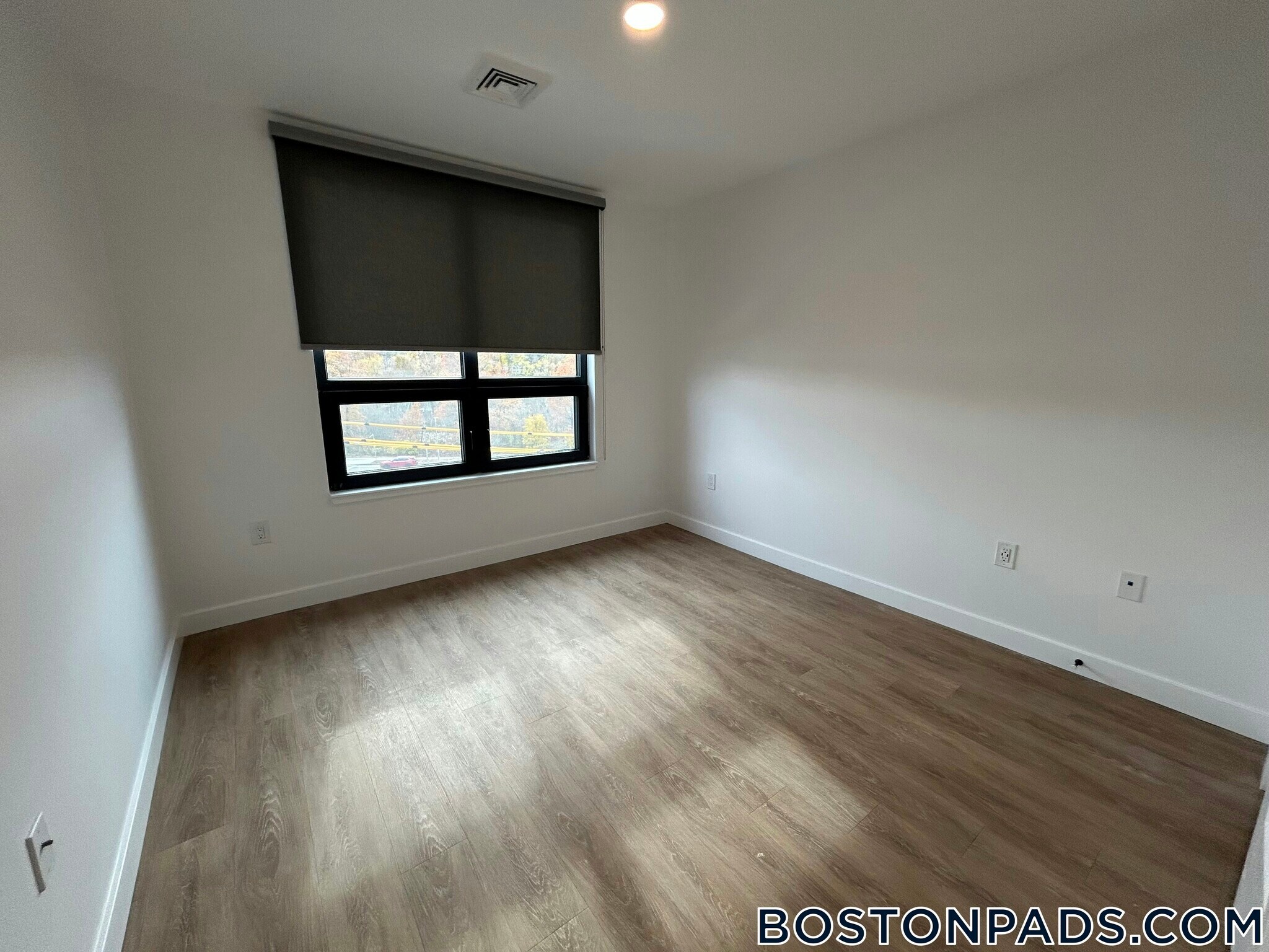 Building Photo - 199 Gardner St