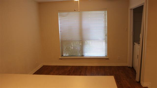 Building Photo - 3202 Burgandy Dr