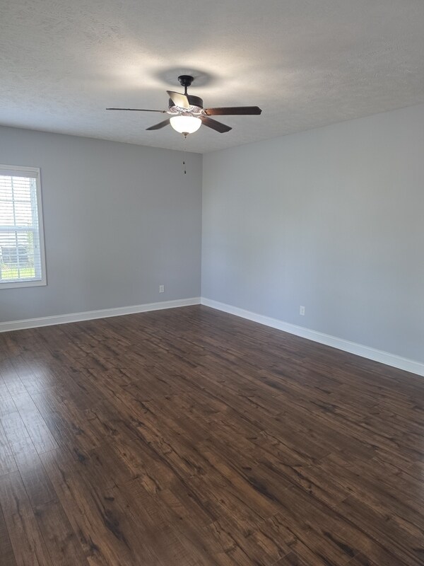 Building Photo - 4016 Stretton Avenue