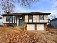 Building Photo - COMING SOON!!!!