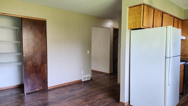 Building Photo - 2419 Adler Cir