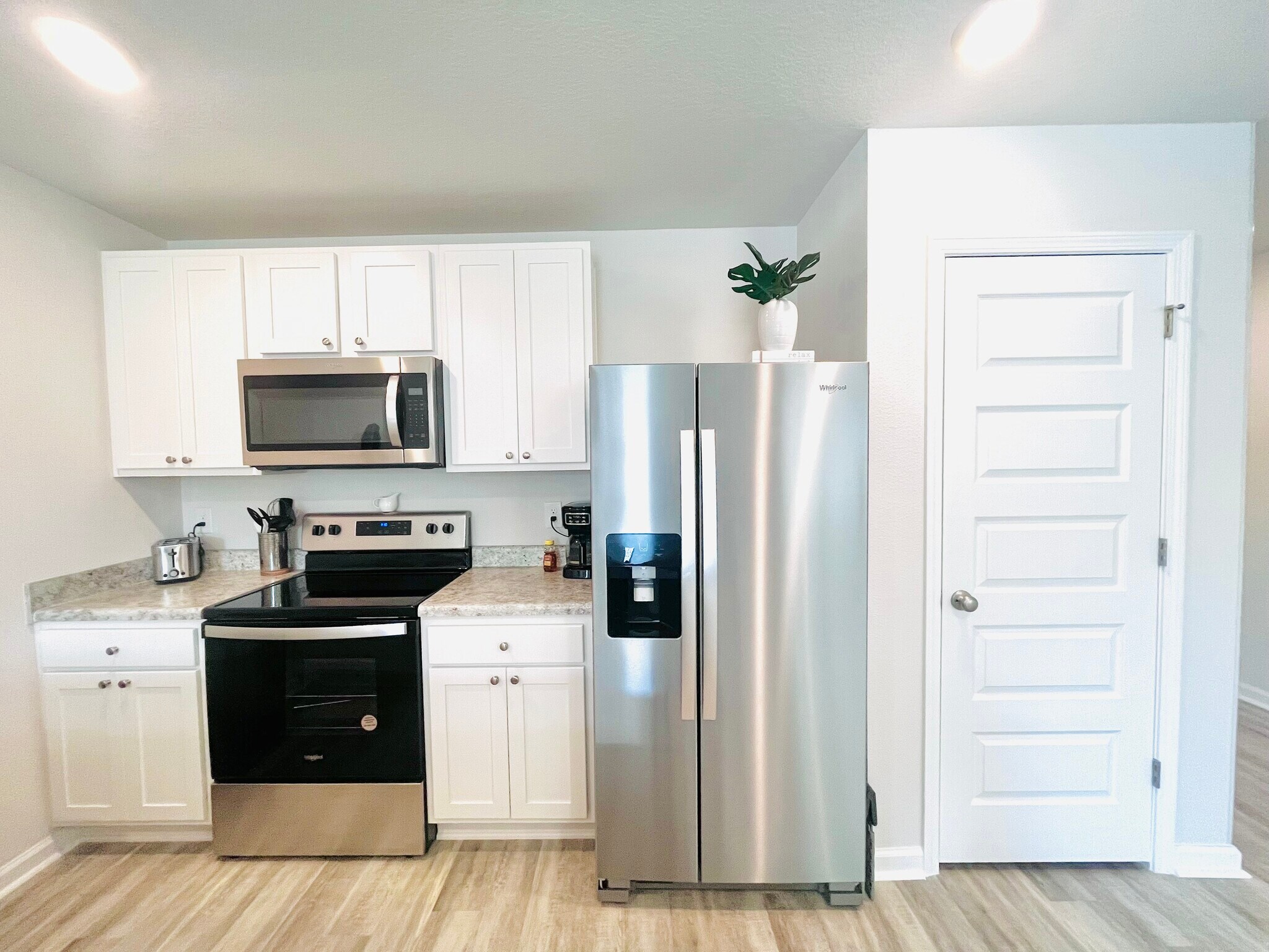 Building Photo - 4428 White Cedar Ct