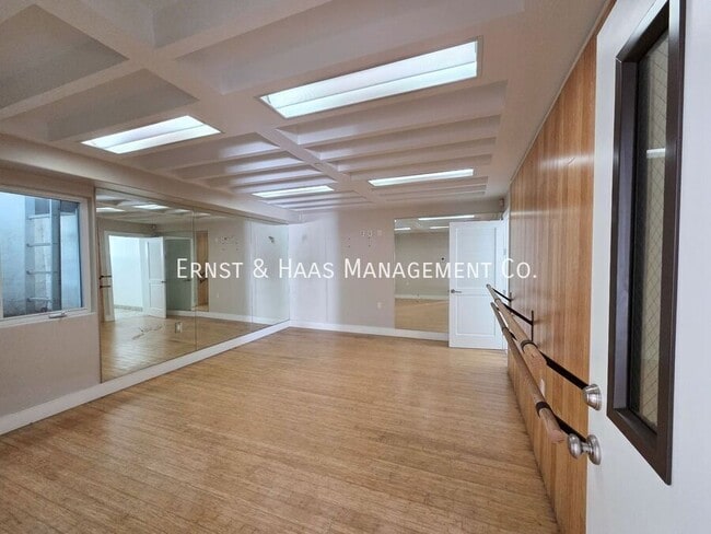 Building Photo - 1848 Benecia Ave