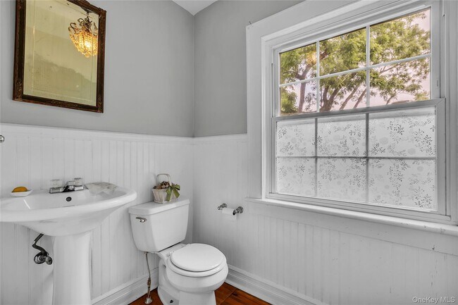 Building Photo - 115 Turk Hill Rd