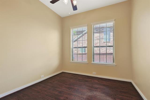 Building Photo - 304 Sir Brine Dr