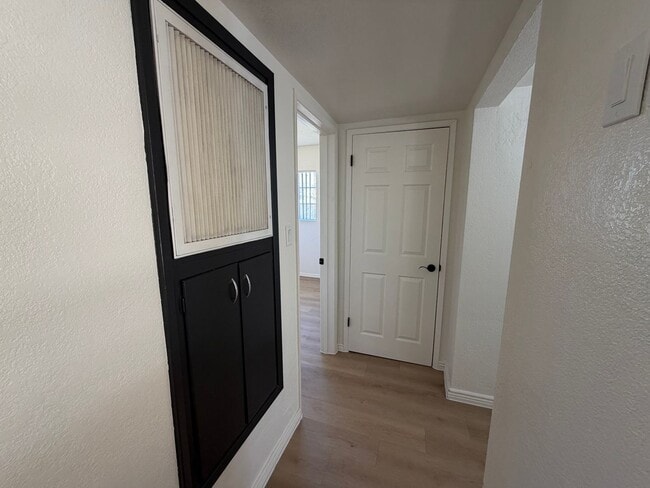 Building Photo - Spacious 4 Bed 3 Bath Single-Level Home | RV Gate | Huge Yard | Bright Open Layout