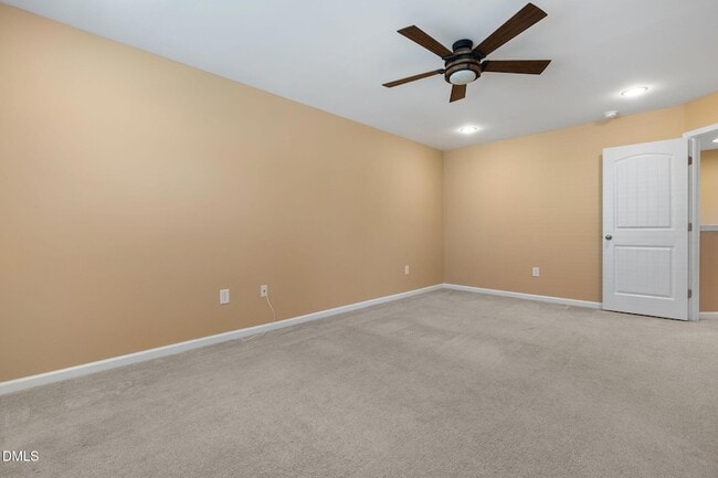 Building Photo - 7603 Weathered Oak Way