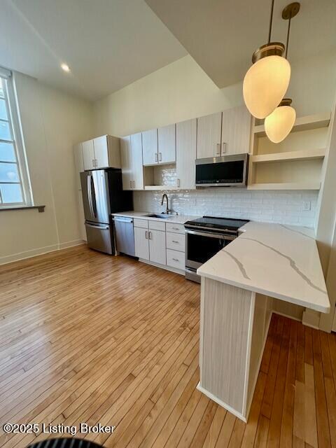 Building Photo - 1810 Sils Ave