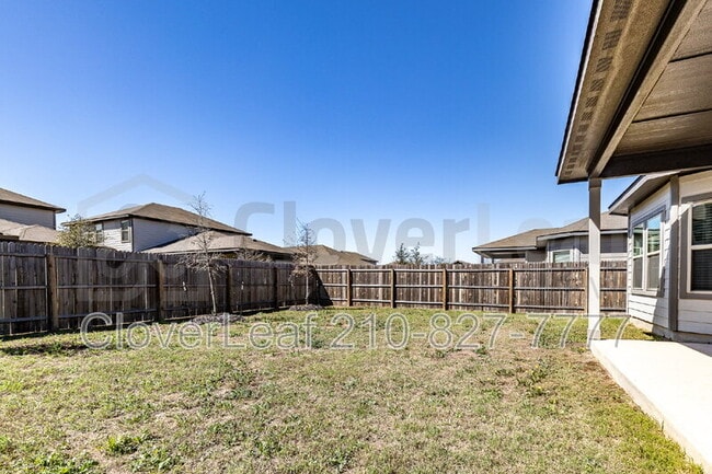 Building Photo - 9510 Fls Cyn Blvd