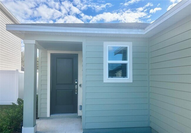 Building Photo - 8480 SW 41st Cir