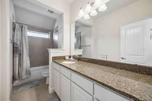 Building Photo - 604 Shoreline Ridge Dr