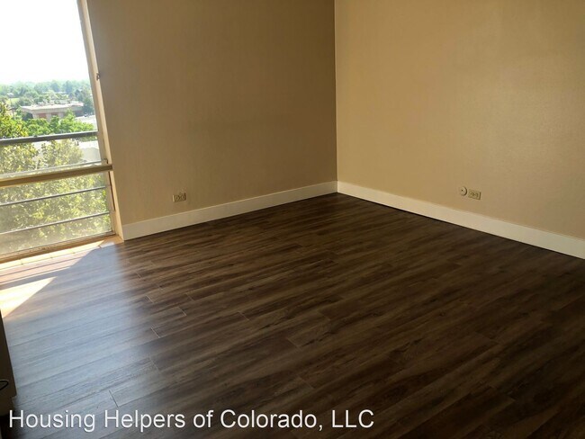 Building Photo - 2 br, 2 bath House - 500 Mohawk Drive #604