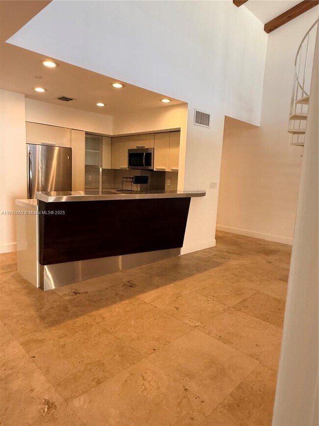 Building Photo - 15315 Loch Isle Dr W