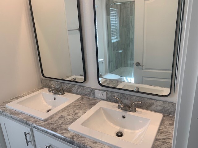 Building Photo - 39 Tao Ct